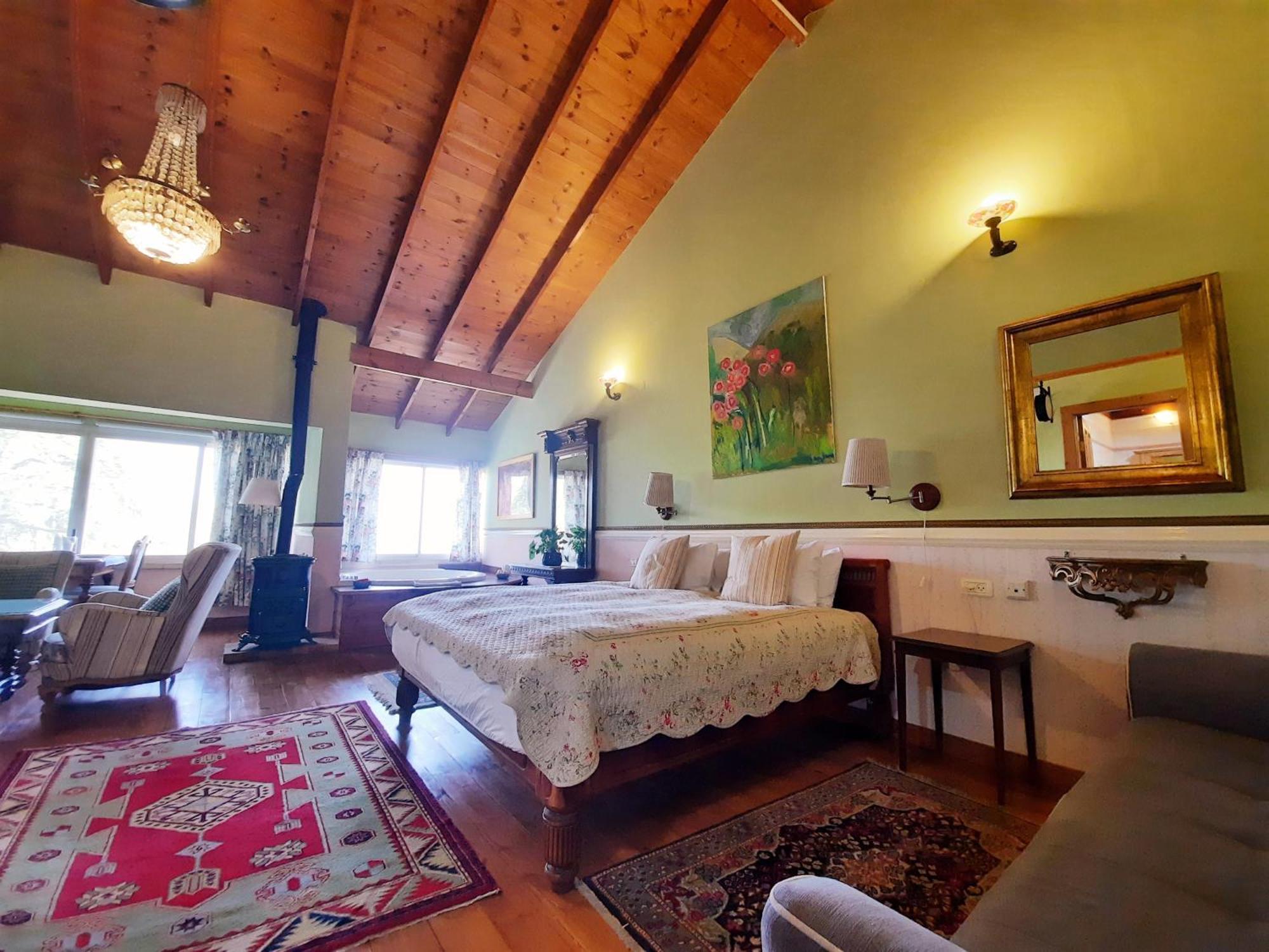 Ha'Seuda Ha'Achrona Suites Amirim Εξωτερικό φωτογραφία
