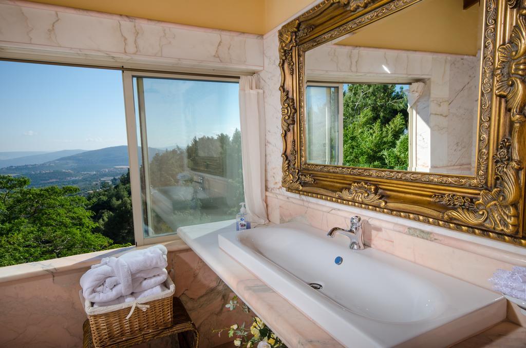 Ha'Seuda Ha'Achrona Suites Amirim Εξωτερικό φωτογραφία